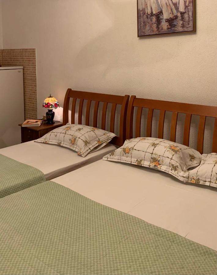 Guest House Nuhii Ulcinj Exterior foto